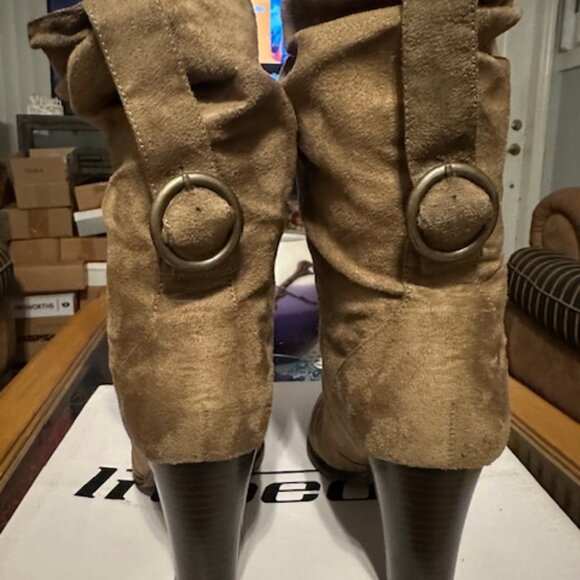 boots - Picture 4 of 4